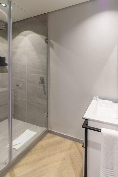 Brand New Large Studio Apartment In Cape Town. Exteriör bild
